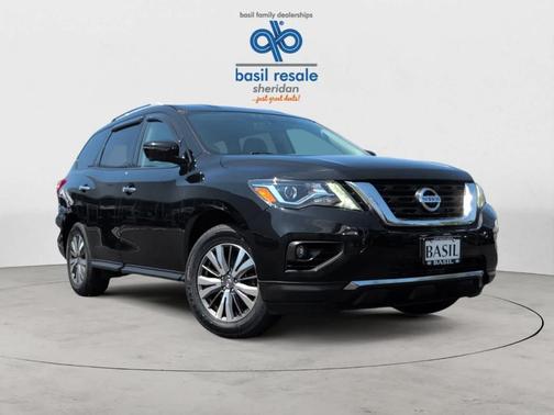 2019 Nissan Pathfinder SL
