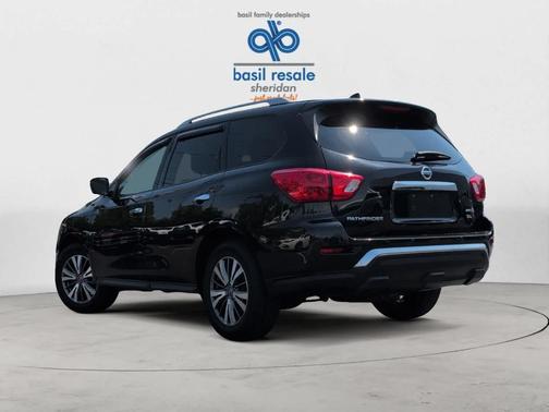 2019 Nissan Pathfinder SL