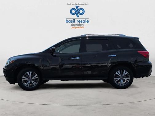 2019 Nissan Pathfinder SL