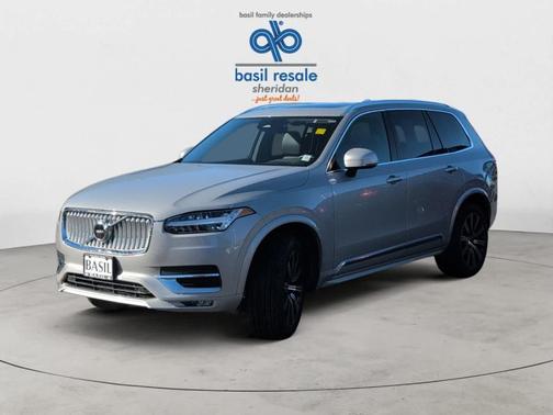 2025 Volvo XC90 B5 Core