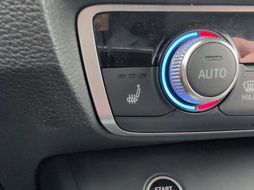 2022 Audi Q3 40 Premium