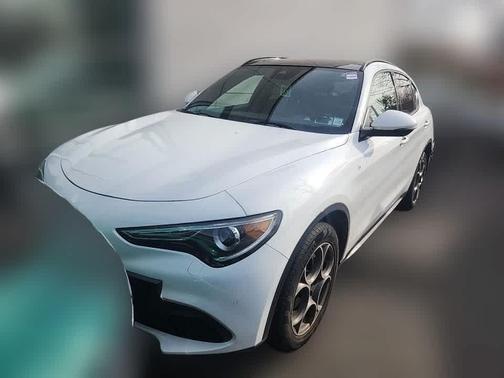 2022 Alfa Romeo Stelvio Ti