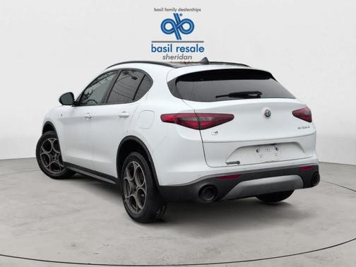 2022 Alfa Romeo Stelvio Ti