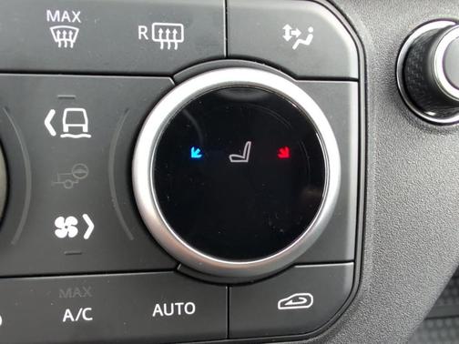 2024 Land Rover Defender P300