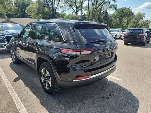 2023 Jeep Grand Cherokee 4xe Base