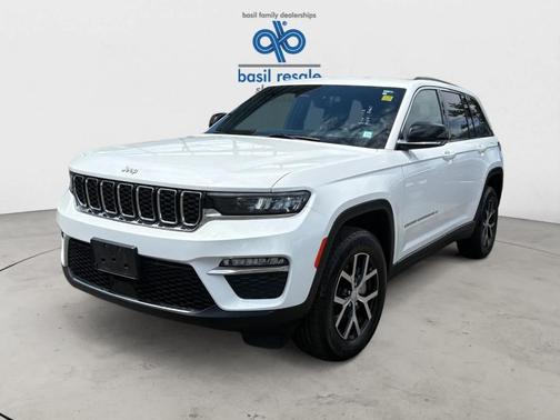 Bright White Clearcoat 2024 Jeep Grand Cherokee Limited
