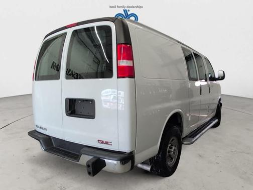 2024 GMC Savana 2500 Work Van