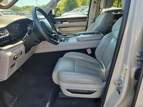 2022 Jeep Grand Wagoneer Series I