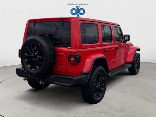 2025 Jeep Wrangler 4xe Sahara