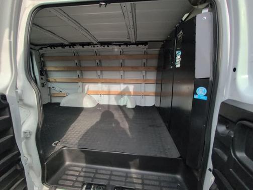 2024 GMC Savana 2500 Work Van