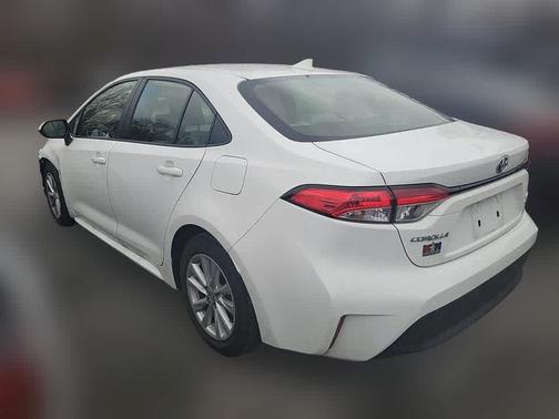 2025 Toyota Corolla Hybrid LE