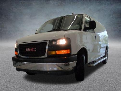 2023 GMC Savana 2500 Work Van