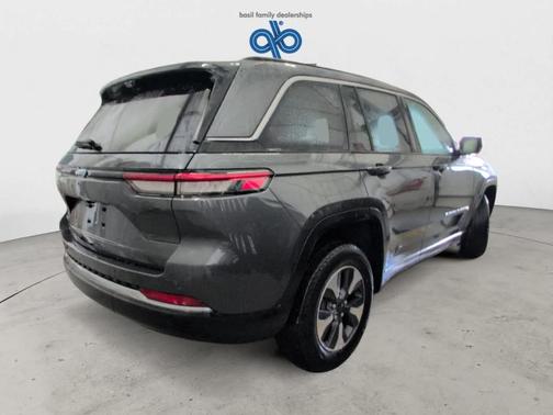 2022 Jeep Grand Cherokee 4xe Base