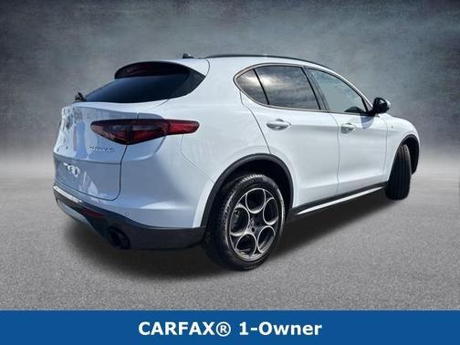 2022 Alfa Romeo Stelvio Ti