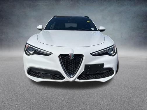 2022 Alfa Romeo Stelvio Ti