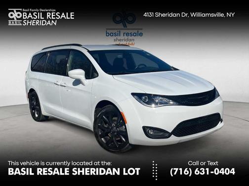 2020 Chrysler Pacifica Touring-L