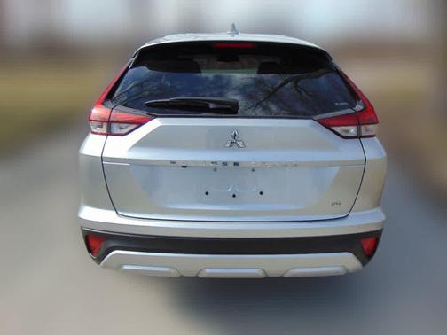 2025 Mitsubishi Eclipse Cross SE