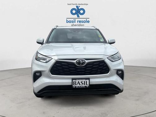 Wind Chill Pearl 2023 Toyota Highlander XLE