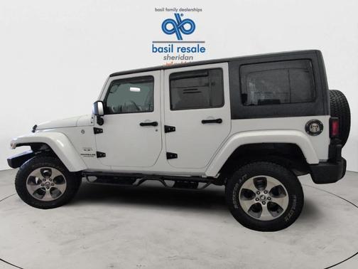 2017 Jeep Wrangler Unlimited Sahara