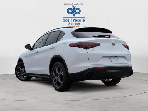 2022 Alfa Romeo Stelvio Sprint
