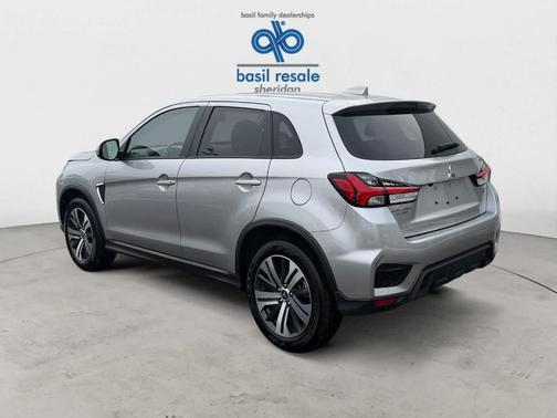 2025 Mitsubishi Outlander Sport SE