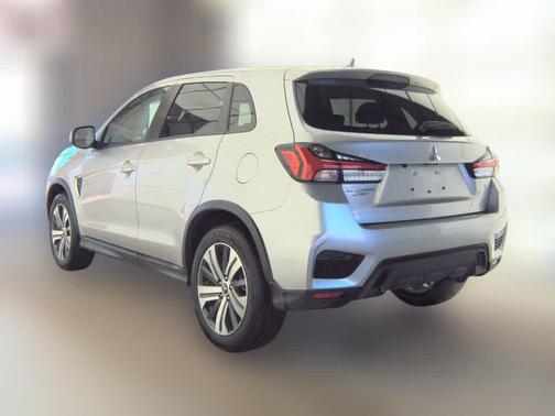 2025 Mitsubishi Outlander Sport SE