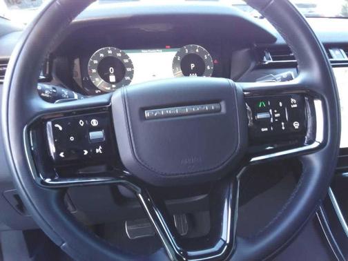 2025 Land Rover Range Rover Velar P250 Dynamic SE