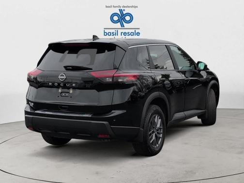 2024 Nissan Rogue S