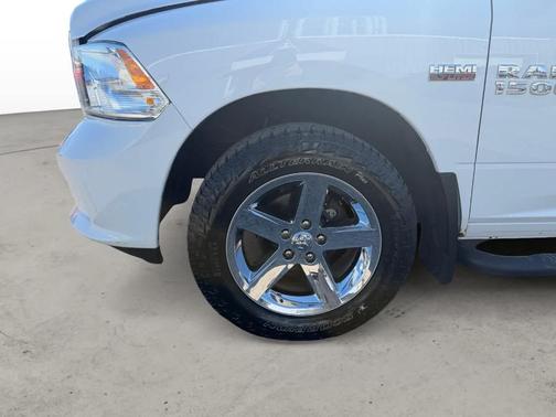 Bright White Clearcoat 2017 RAM 1500 Express