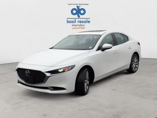 2025 Mazda Mazda3 FWD w/Preferred Package