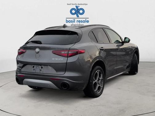 2022 Alfa Romeo Stelvio Ti