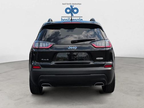2022 Jeep Cherokee Latitude Lux