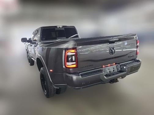 2022 RAM 3500 Limited