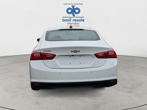 Summit White 2024 Chevrolet Malibu 1LS