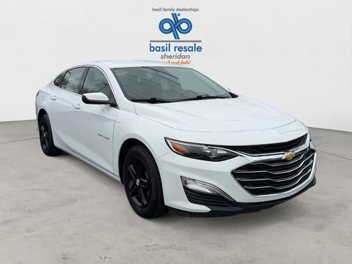 Summit White 2024 Chevrolet Malibu 1LS