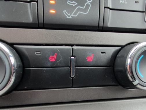 2010 Ford Mustang Premium