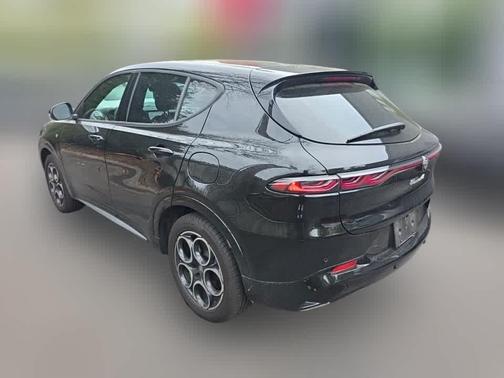 Alfa Black 2024 Alfa Romeo Tonale Ti