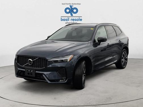 2025 Volvo XC60 B5 Plus