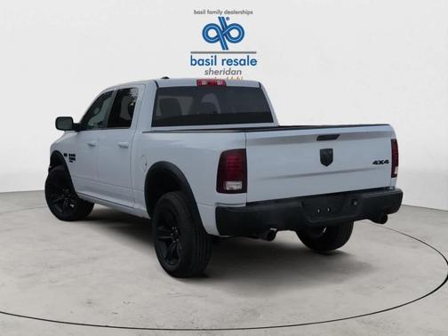 2022 RAM 1500 Classic SLT