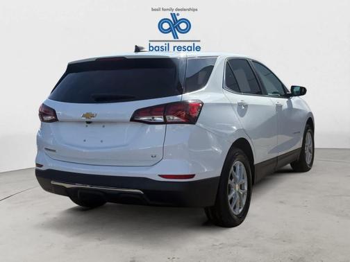 Summit White 2024 Chevrolet Equinox LT