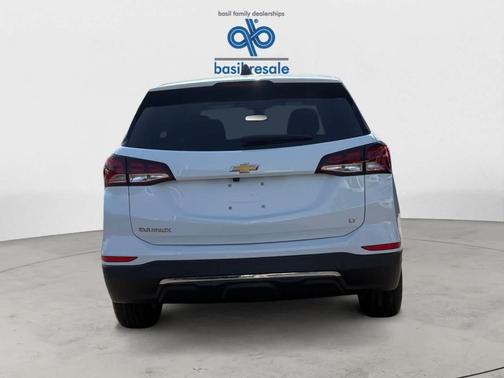 Summit White 2024 Chevrolet Equinox LT