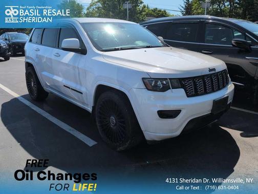 Bright White Clearcoat 2017 Jeep Grand Cherokee Altitude