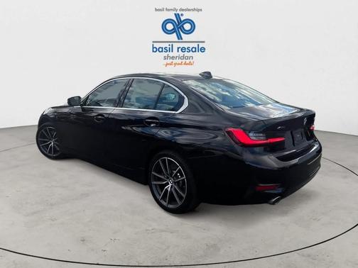 2021 BMW 330 i xDrive