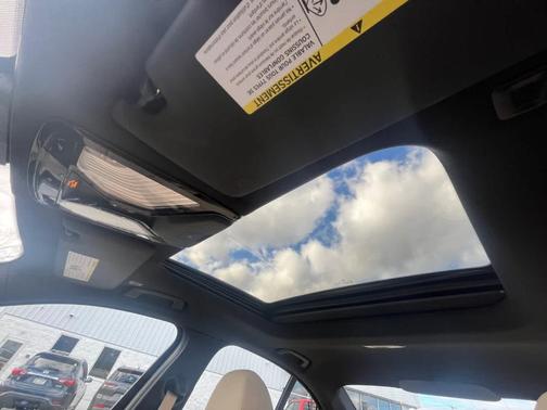 2021 BMW 330 i xDrive