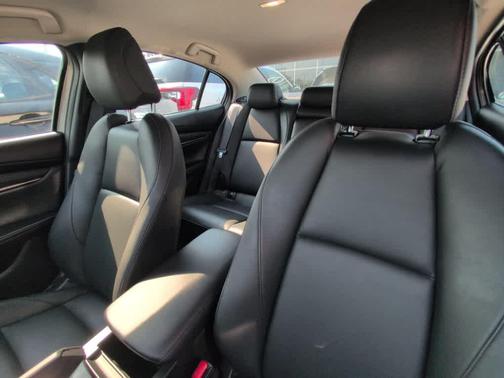 2024 Mazda Mazda3 FWD w/Select Package