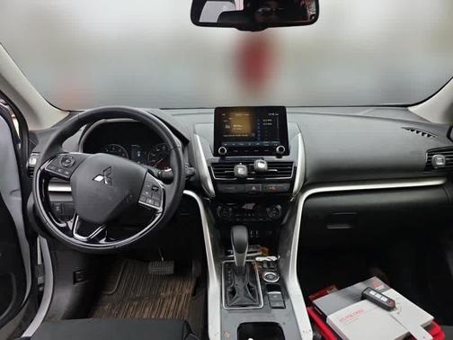 2025 Mitsubishi Eclipse Cross SE