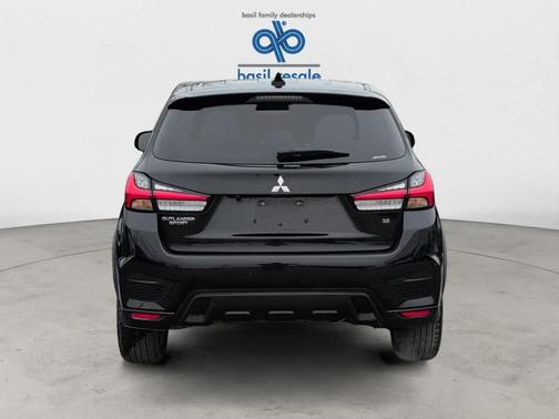 2024 Mitsubishi Outlander Sport SE