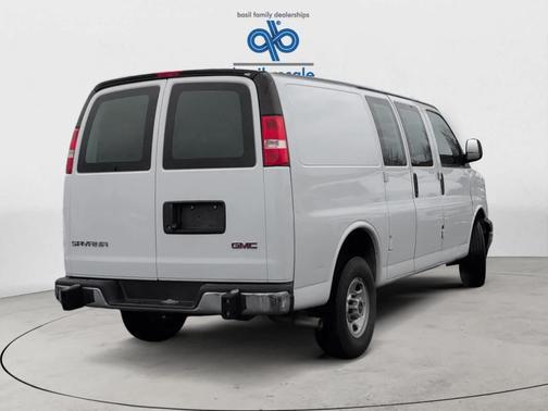 2023 GMC Savana 2500 Work Van