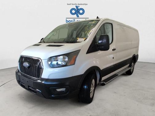 2024 Ford Transit-250 