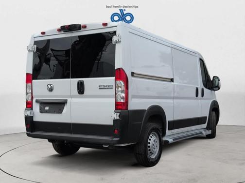 2025 RAM ProMaster 2500 Base